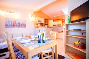 تناول الطعام