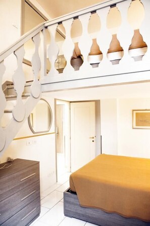 Maisonette, 2 Schlafzimmer | 2 Schlafzimmer, kostenloses WLAN, Bettwäsche