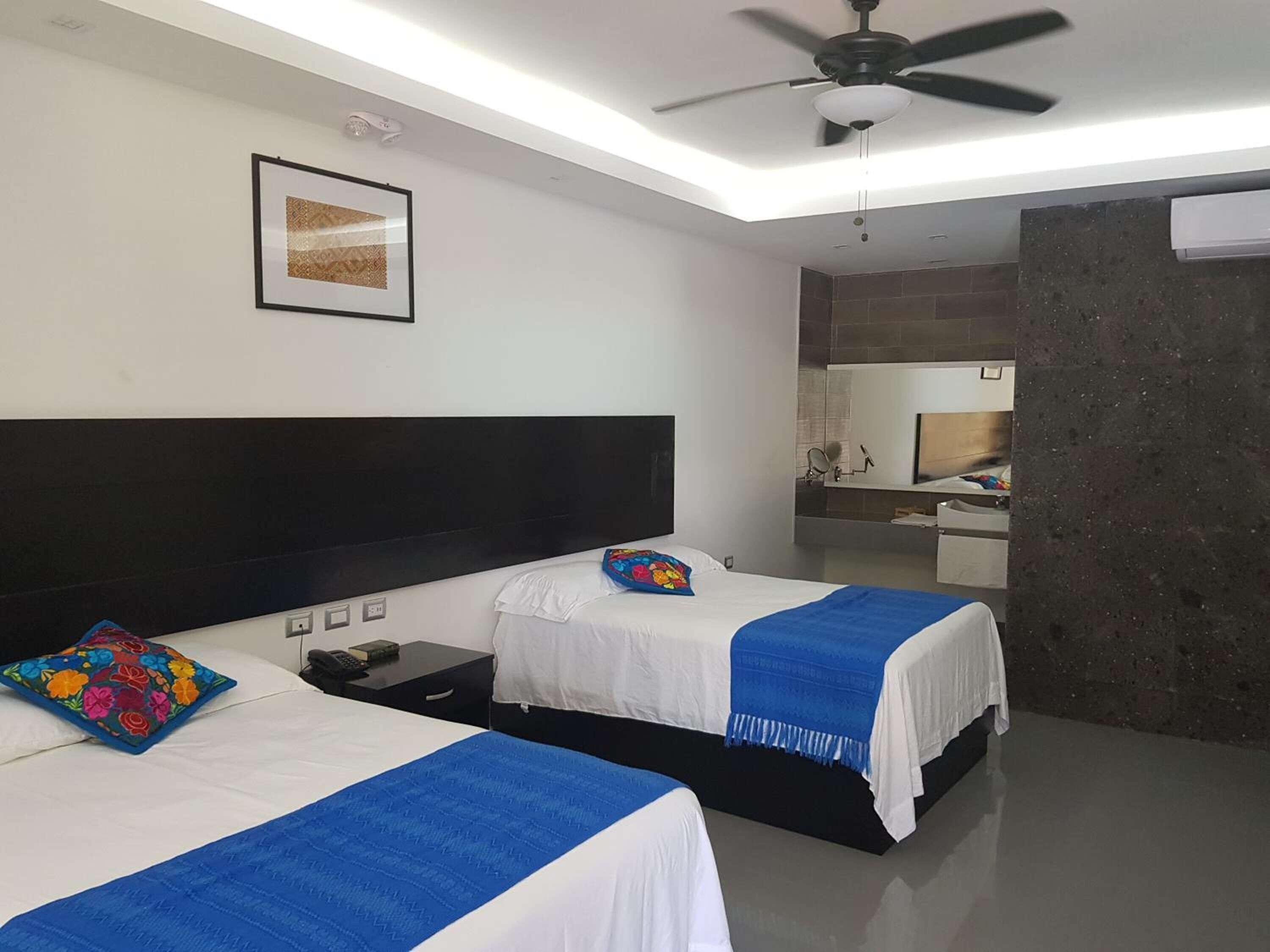 12 bedrooms, in-room safe, individually decorated