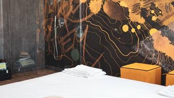 1 bedroom, down comforters, minibar, in-room safe