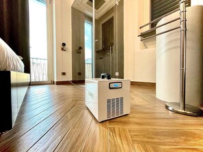 TV connectée, tablette numérique, Netflix