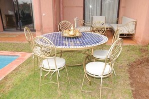 Vila luxo, 3 quartos, vista para o campo de golfe | Terraço/pátio