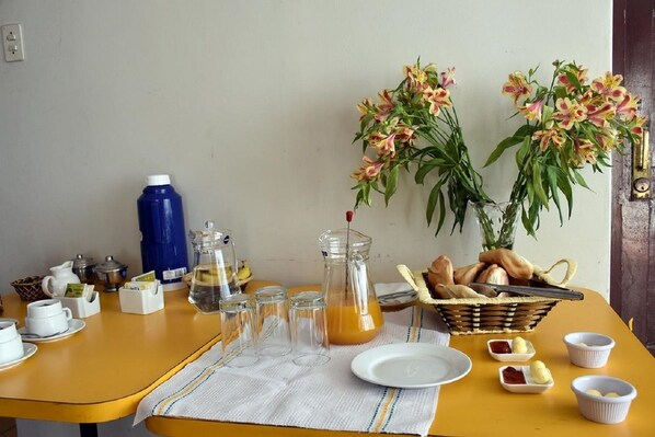 Breakfast meal - Hotel Internacional (Arequipa)