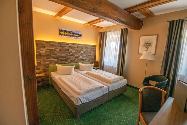 Basic Double Room | Desk, blackout drapes, free cribs/infant beds, free WiFi