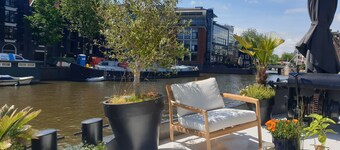 Luxurious 3BR/2BA 110m² houseboat in Amsterdam Centre!
