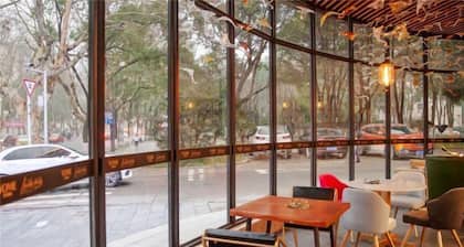 Youmi Hotel