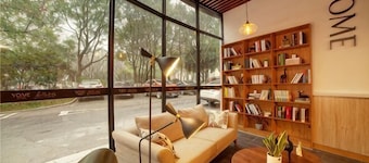 Youmi Hotel