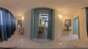 Family Room, Ensuite (GUZA SUITE) | Ruang tamu