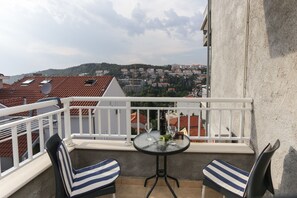 Departamento, 1 habitación, balcón, vista a la ciudad | Vista del balcón