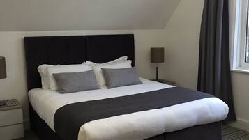 Standard Studio, Non Smoking | Egyptian cotton sheets, premium bedding, desk, blackout drapes