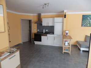 Apartment, Accessible | Free WiFi, wheelchair access - Ferienwohnung Blum (Kelberg)