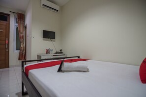 ห้องดับเบิล | โต๊ะทำงาน, Wi-Fi ฟรี, ผ้าปูที่นอน
