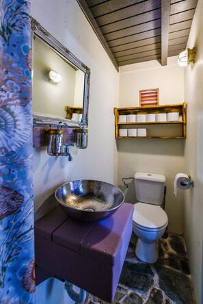 Dusche, Handtücher, Seife, Shampoo