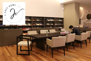 Lobby - Regalia Suites @ Infinity Pool | 4pax | KLCC Nght.View | 2min Subway (Chow Kit)