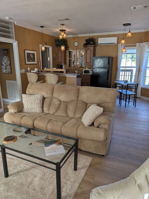 TV connectée, cheminée