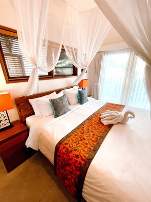 5 bedrooms, in-room safe, iron/ironing board, travel cot