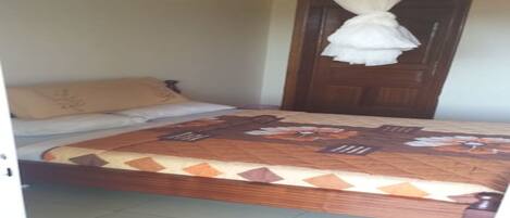 2 soverom, strykejern/-brett og internettilgang