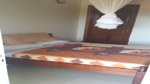 2 chambres, fer et planche Ă repasser, accĂšs Internet