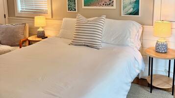 3 Schlafzimmer, Schreibtisch, Bügeleisen/Bügelbrett, WLAN