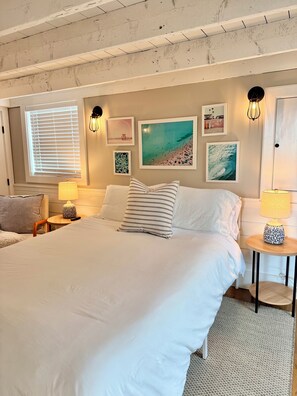 3 bedrooms, desk, iron/ironing board, WiFi