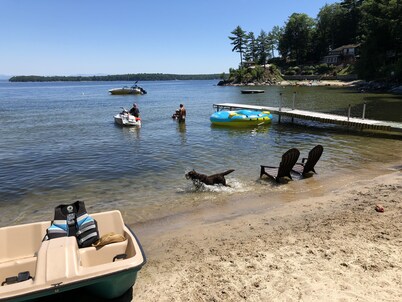Rockview Cottage: Peaceful Lake Champlain Retreat, Private