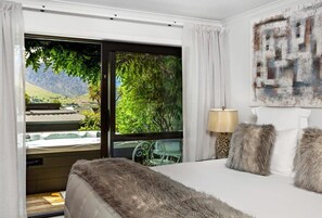 2 soverom, strykejern/-brett, reiseseng for barn og wi-fi