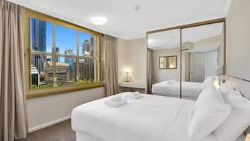 1 bedroom, iron/ironing board, free WiFi, bed sheets