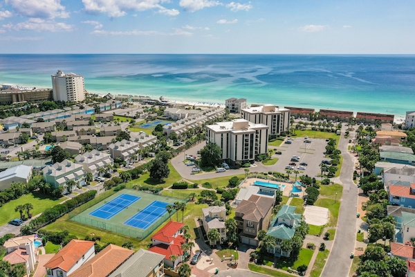 Oceanic View is just 720 ft to the beautiful private beach!
