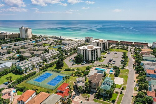 Oceanic View | Only 720FT to Private Beach — Perfect for Multi-Family Stays