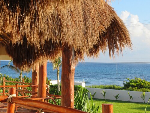 ISLA MUJERES MAYAKITA VILLA AKUA, FANTASTIC OCEAN VIEW JACUZZI & ROOFTOP