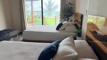 3 bedrooms, in-room safe, iron/ironing board, travel crib