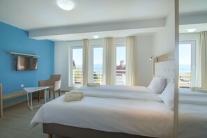 1 chambre, coffres-forts dans les chambres, bureau