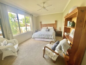 1 chambre, lit parapluie, Wi-Fi gratuit, draps fournis