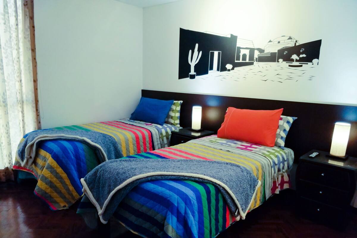 Twin Room, 2 Single Beds