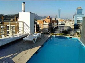 Piscine extérieure (ouverte en saison)