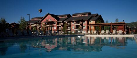 Indoor pool, outdoor pool