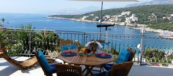 Apartment Carpe Diem with the best sea view and private Jacuzzi, Utjeha 