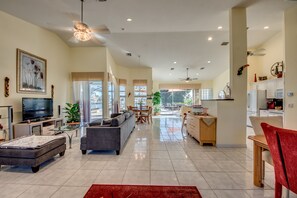 Smart TV, stereo, offices, computer monitors