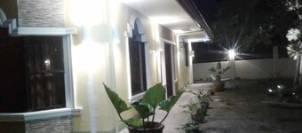 Vacation Home in Mactan and Van for Rent