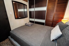 1 bedroom, iron/ironing board, free WiFi, bed sheets