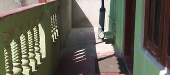 samaya apartment in hikkadduwa town