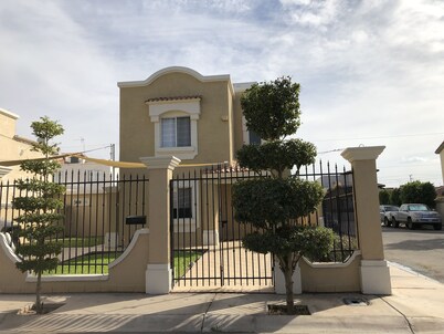 Full house in a gated community with 24/7 SECURITY - Plenty of parking space
