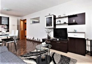 Televisión y estéreo 