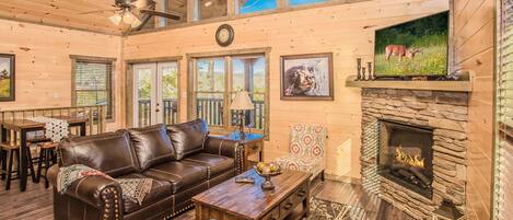 Smart TV, fireplace, video games, DVD player