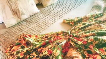 1 makuuhuone, silitysrauta/-lauta, vauvan matkasänky, ilmainen Wi-Fi