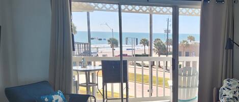 Smart TV, video games, DVD player, toys