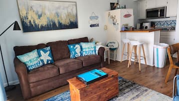 Smart TV, videojuegos, reproductor de DVD, juguetes