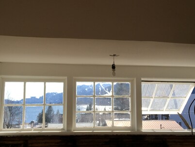 ¡puntos de vista! ¡Ubicación! Histórico loft 2BR / 1BA con vistas-Downtown Telegraph House