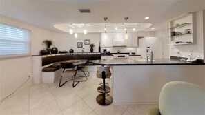 Nicht klassifiziertes Bild, 5 von 14, Schaltfläche