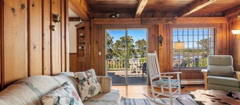 Stunning Water Views 2 Decks! By Beach!
